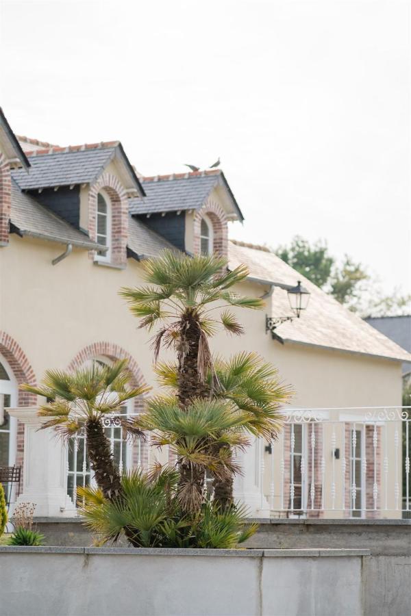 Domaine Les Jardins Darsene Bed & Breakfast Tinténiac Exterior photo